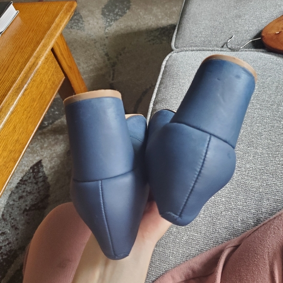 Matt and Nat Block Heels - Picture 4 of 7